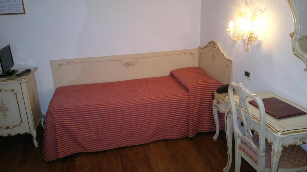 Hotel La Residenza Veneţia Cameră foto
